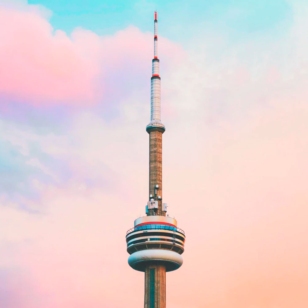 La Torre CN es un ícono del paisaje canadiense.